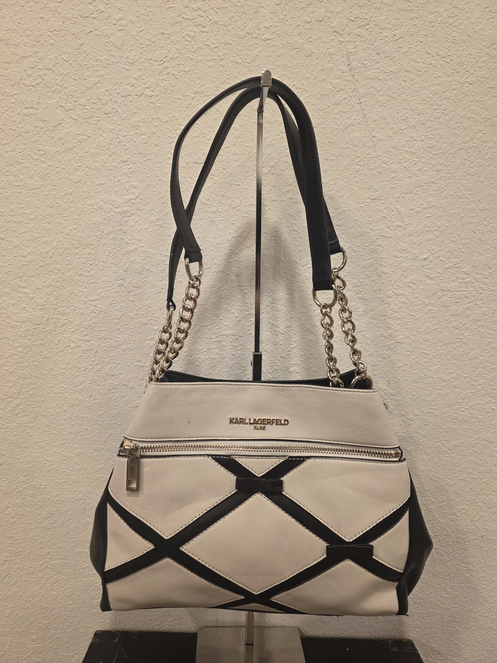 Karl Lagerfeld White and Black Leather Shoulder Bag with Gold Chain Straps